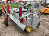 M sweep veegmachine - afbeelding 16 van  20