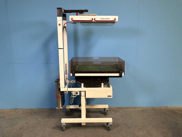 M. weyer medische warmte tafel voor neonatologie - afbeelding 5 van  8
