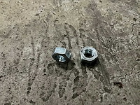 M10 zeskantmoer verzinkt (1400x) - afbeelding 1 van  1