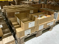M12x40mm zeskantbout met moer (675x) - afbeelding 1 van  4