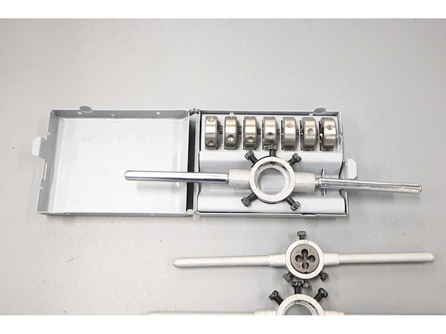 M3-m12 13-delige draadsnijset - afbeelding 3 van  3