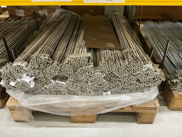 M8x1000mm draadeinden - afbeelding 1 van  6