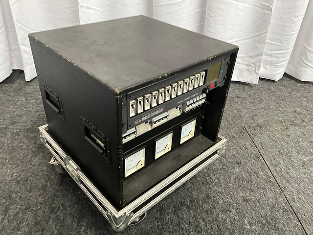 Ma dimmer 12x2,3 kw - afbeelding 2 van  7