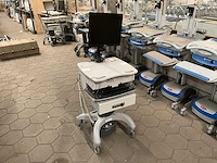 M&a hospital cart computer monitor - afbeelding 1 van  11