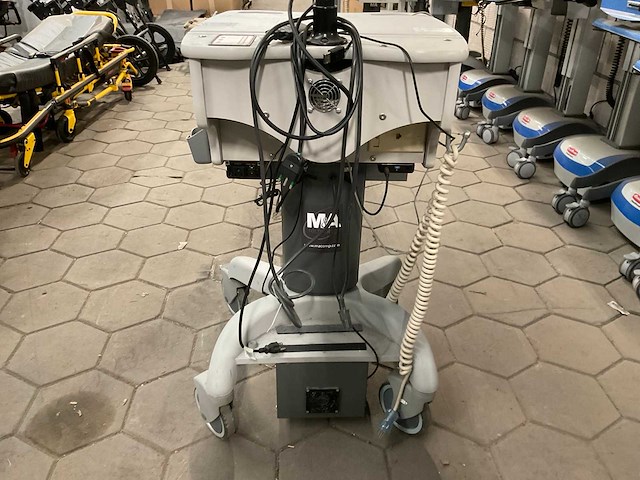 M&a hospital cart computer monitor - afbeelding 10 van  11
