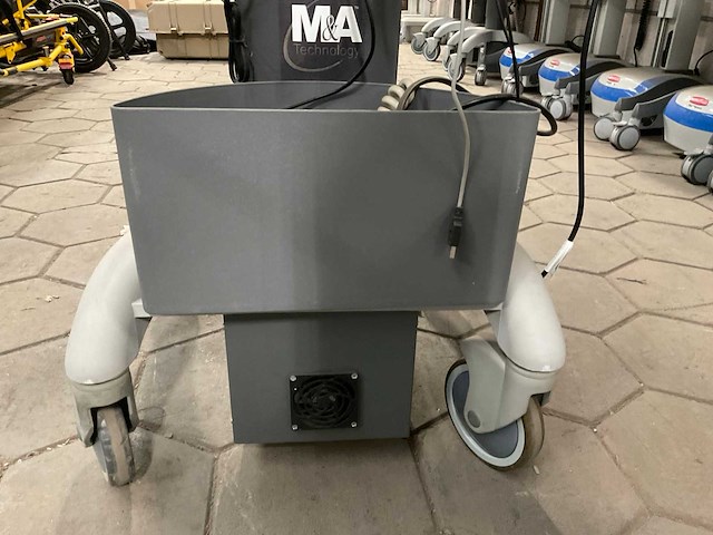 M&a hospital cart computer monitor - afbeelding 11 van  11