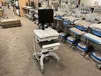 M&a hospital cart computer monitor - afbeelding 1 van  8