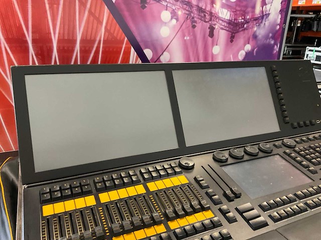 Ma lighting grand ma2 light-console lichtmengtafel - afbeelding 9 van  11