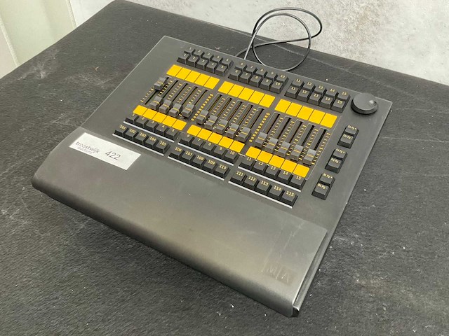 Ma lighting grandma2 faderwing lichtconsole - afbeelding 1 van  4