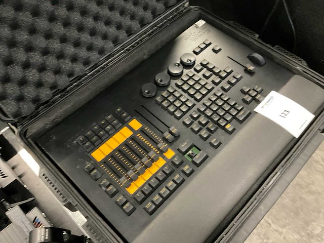 Ma lightning onpc command / fader wing stuurtafel (2x) - afbeelding 10 van  14