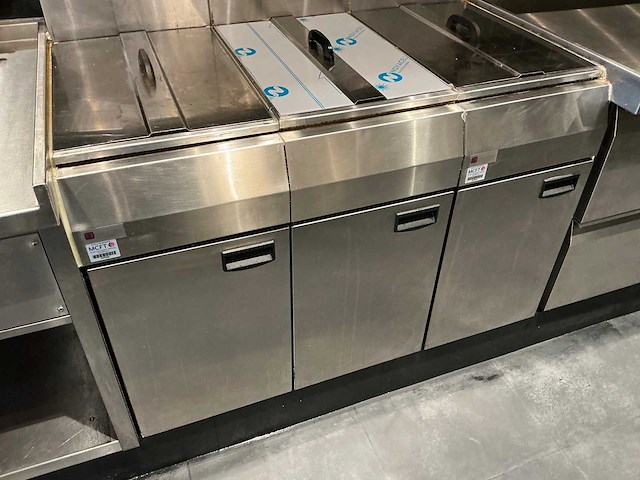 M&a systems - 2021 - c14 - 3 dubbele friteuse - afbeelding 2 van  3