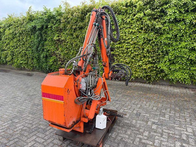 Maaiarm met elektrische bediening - afbeelding 3 van  8