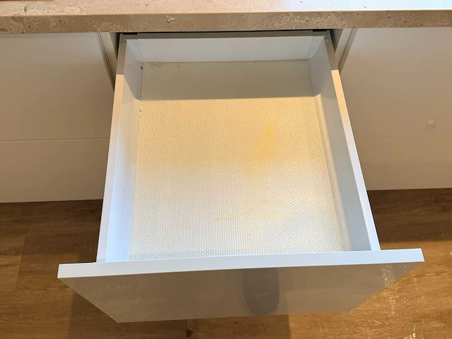 Maatwerk - keuken met inductiekookplaat en spoelbak - afbeelding 3 van  23