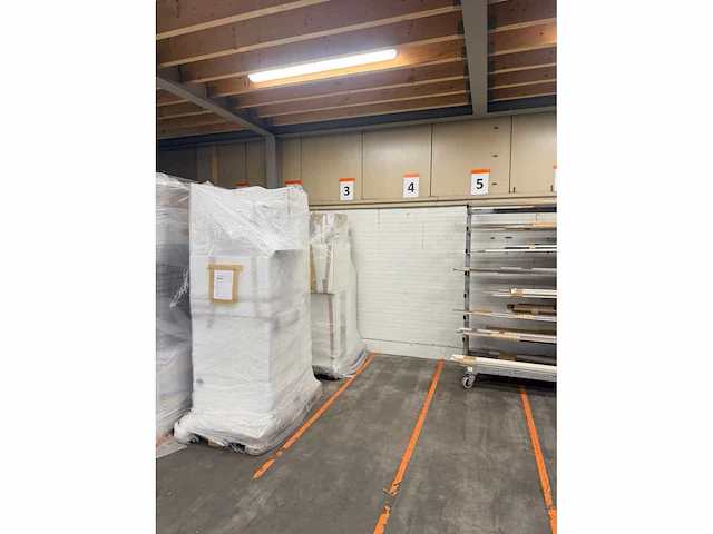 Maatwerk - keuken met inductiekookplaat en spoelbak - afbeelding 13 van  23