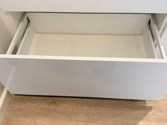 Maatwerk - keuken met inductiekookplaat en spoelbak - afbeelding 11 van  23