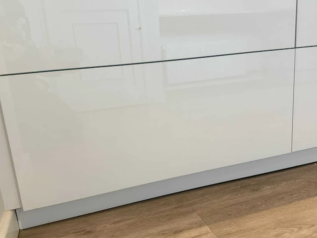 Maatwerk - keuken met inductiekookplaat en spoelbak - afbeelding 16 van  23