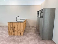 Maatwerk - showroomkeuken met apparatuur - afbeelding 2 van  6