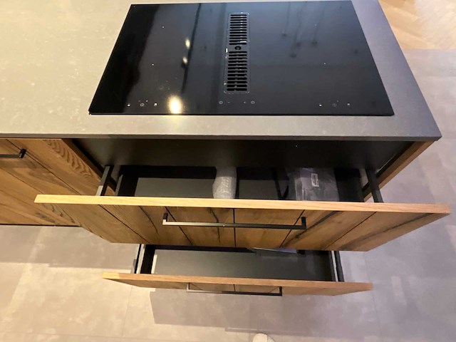 Maatwerk - showroomkeuken - afbeelding 5 van  7