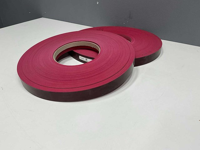 Mac lean - ml1316/a90 - glimmend bordeauxrood - kantenband - 300 m - 1,3x45 mm - afbeelding 2 van  3