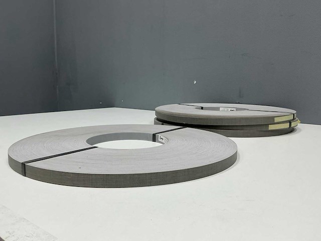 Mac lean - ml1321/m18 - middengrijs/fijn streepstructuur - kantenband - 600 m - 1,3x23 mm - afbeelding 1 van  5