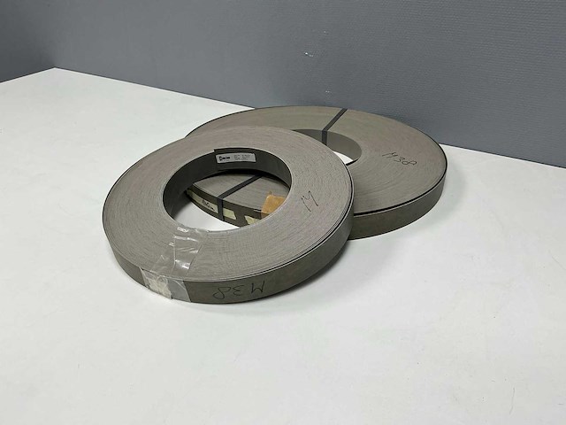 Mac lean - ml1515 nerf - lichtgrijs houtnerf - kantenband - 160 m - 1,3x45 mm - afbeelding 1 van  6