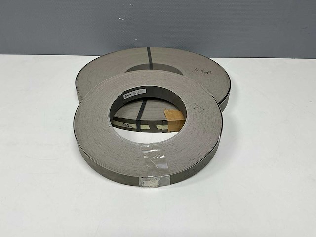 Mac lean - ml1515 nerf - lichtgrijs houtnerf - kantenband - 160 m - 1,3x45 mm - afbeelding 2 van  6