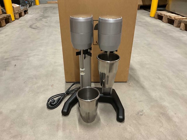 Macap f4d dubbele milkshake maker - afbeelding 1 van  3