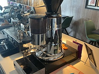 Macap koffiemolen - afbeelding 2 van  2
