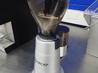 Macap - afbeelding 7 van  12