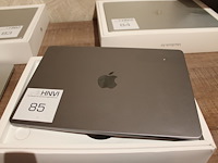 Macbook air 13,6 inch model a2681, 16 gb ram geheugen en ssd 256 gb. - afbeelding 1 van  3