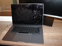 Macbook air 15 inch model a3114 m3 chip, 10 core cpu, 16 gb ram en ssd 512 gb. - afbeelding 2 van  3