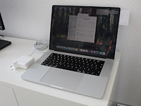 Macbook pro 16 inch 2021 apple m1 pro. werkgeheugen 16 gb. macos sequoia. 494,38 hdd