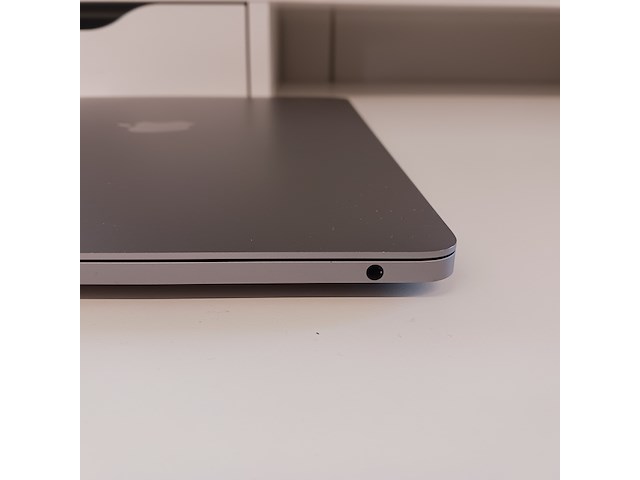 Macbook pro m1 apple, a2338 emc3578, 2020 - afbeelding 2 van  18