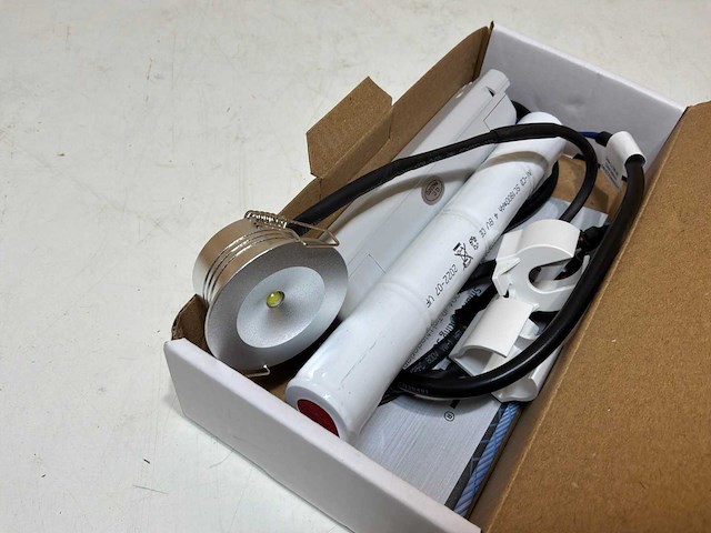 Macbright orion noodverlichtingsarmatuur (6x) - afbeelding 1 van  6