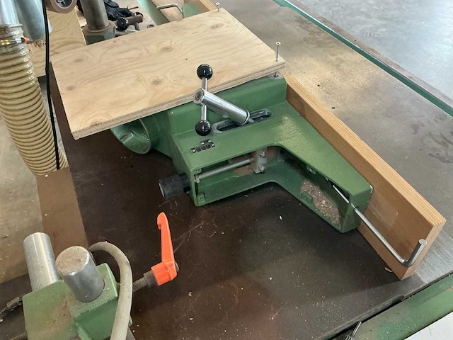 Macchine casadei f/115tl tafel- en spilfreesmachine - afbeelding 13 van  17