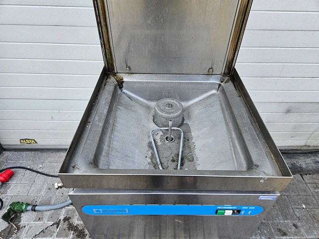 Mach - korvenvaatwasmachine - afbeelding 1 van  1