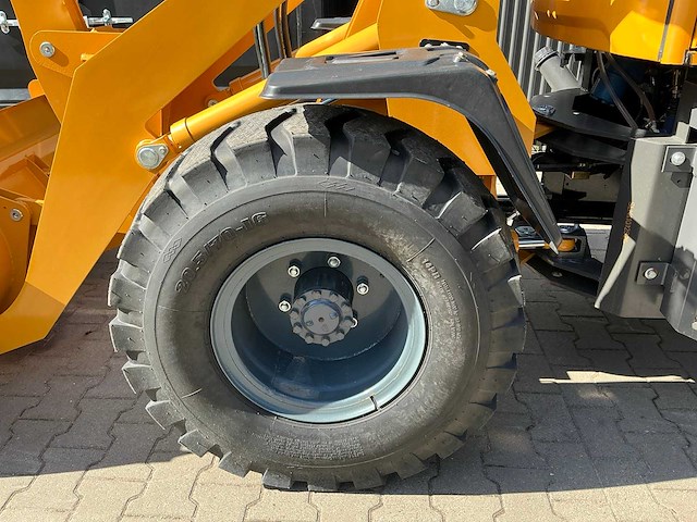 Mach pro mp l-300 wiellader /shovel - afbeelding 21 van  37