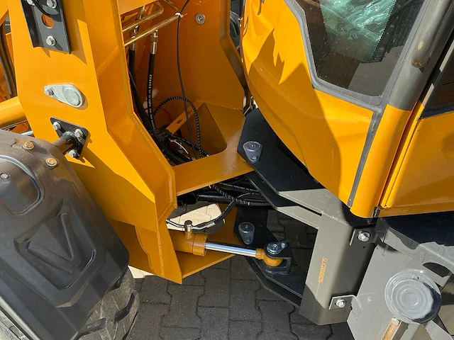 Mach pro mp l-300 wiellader /shovel - afbeelding 28 van  37