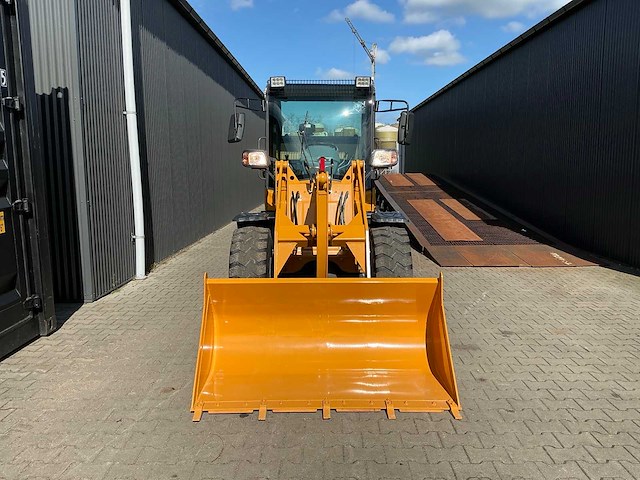 Mach pro mp l-300 wiellader /shovel - afbeelding 21 van  21