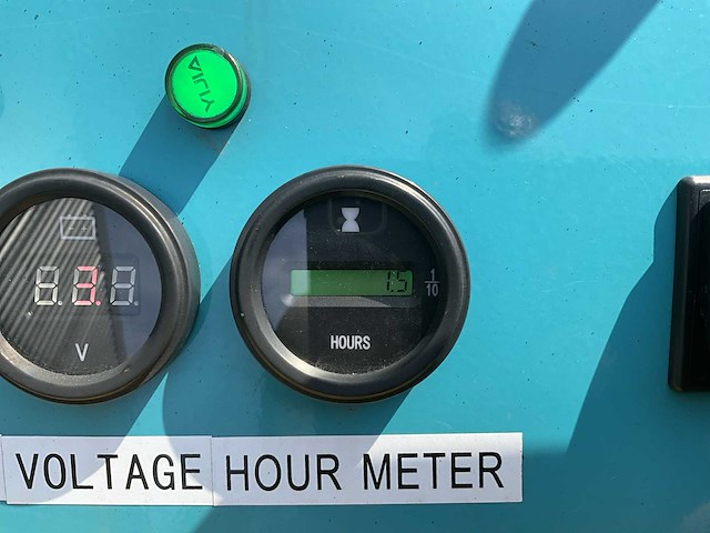 Mach pro mp-s330 minilader / schranklader op rupsen - afbeelding 10 van  17