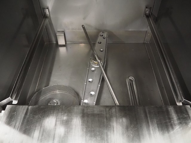 Mach - afbeelding 5 van  8