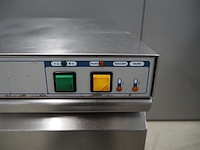 Mach - afbeelding 7 van  8