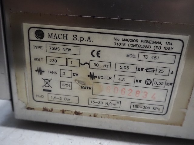 Mach - afbeelding 5 van  14