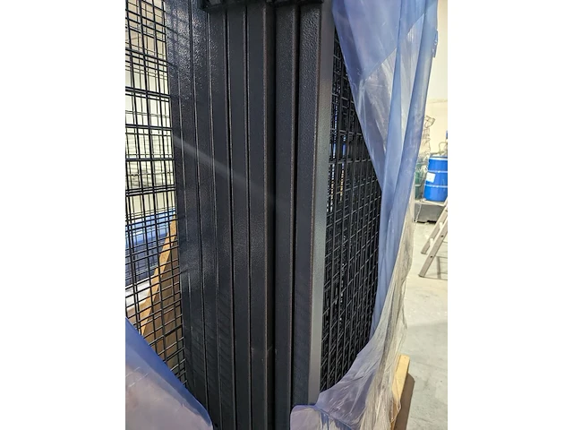 Machine beveiligingshekwerk op pallet - afbeelding 6 van  7