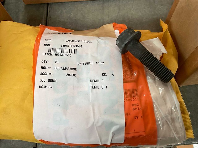 Machine bolt (23x) - afbeelding 2 van  2