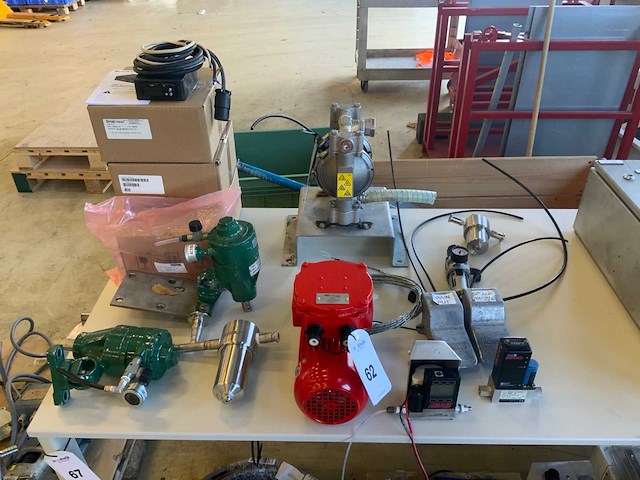 Machine en installatie onderdelen - afbeelding 1 van  7