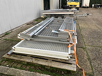 Machine hekwerk - afbeelding 4 van  5