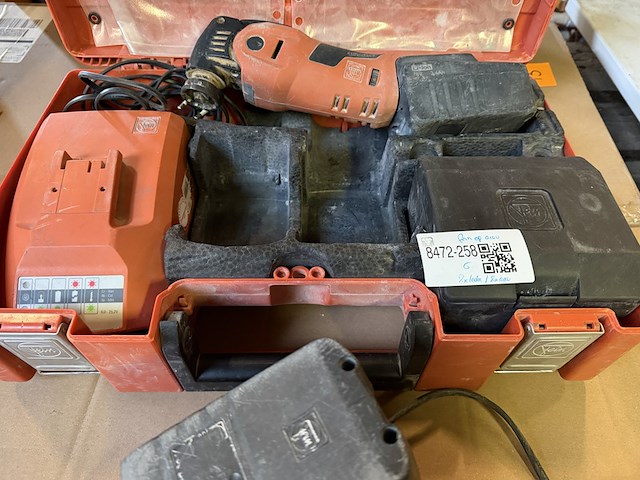 Machine met oscillerende beweging met 2x accu, 2x lader fein, supercut - afbeelding 5 van  7