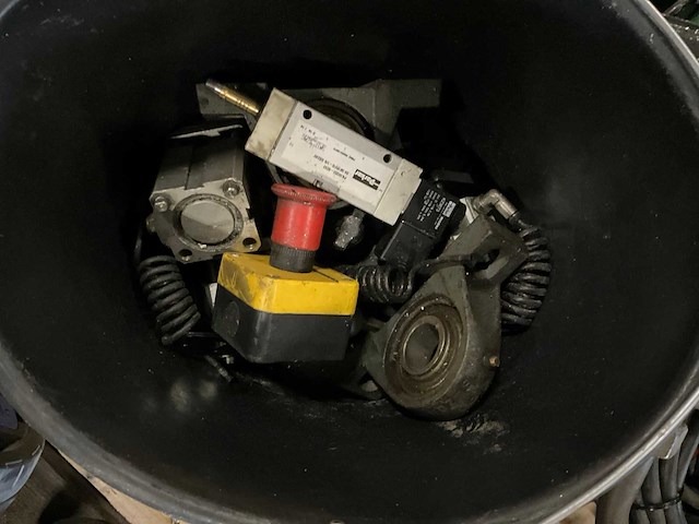 Machine-onderdelen en toebehoren - afbeelding 4 van  8