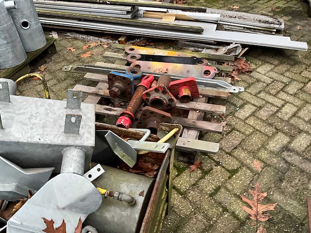 Machine onderdelen - afbeelding 2 van  16